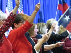 Kim-in-parade-of-states