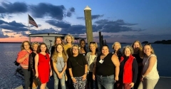 Dolphin-Tour-Group